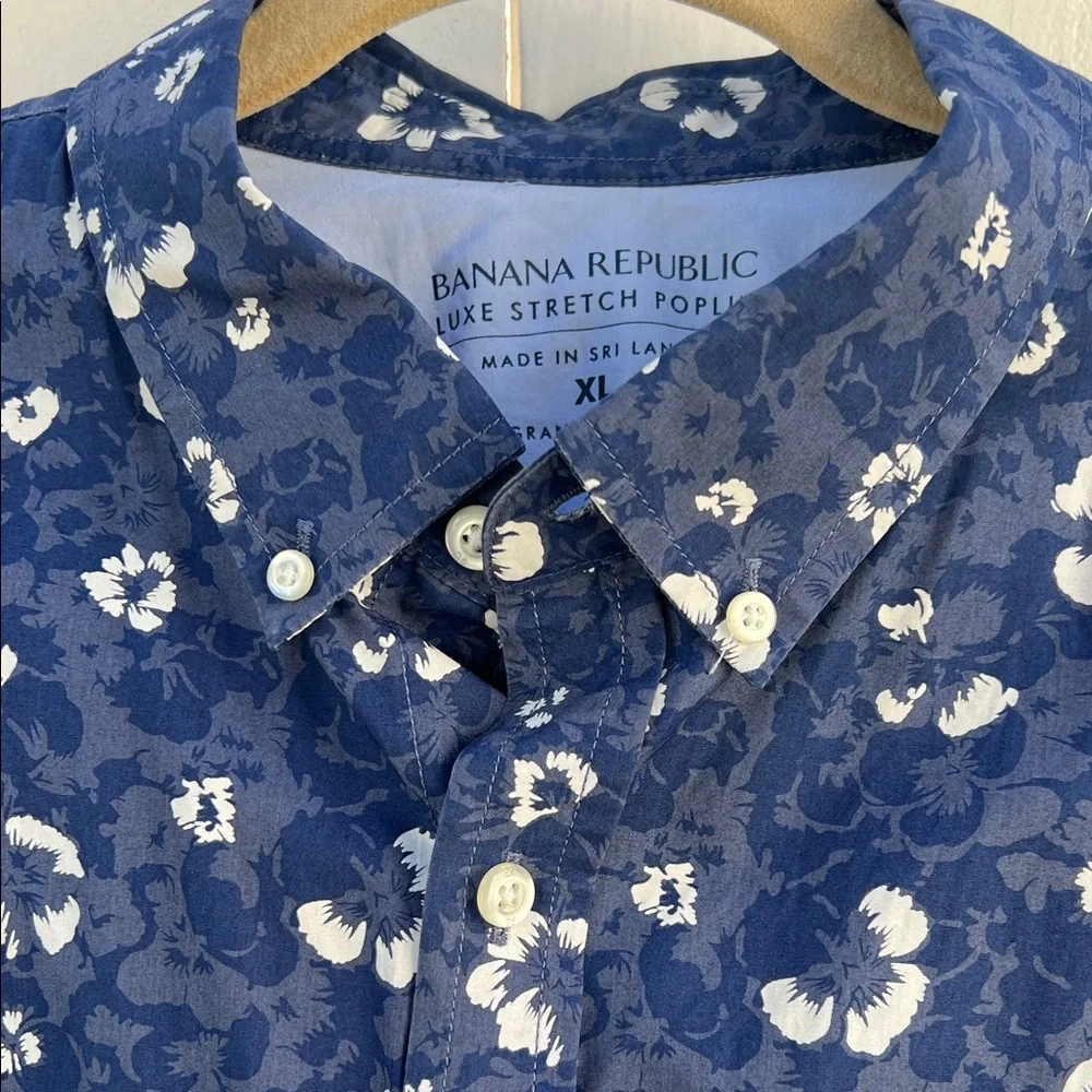 Banana Republic Navy Floral Men's Shirt